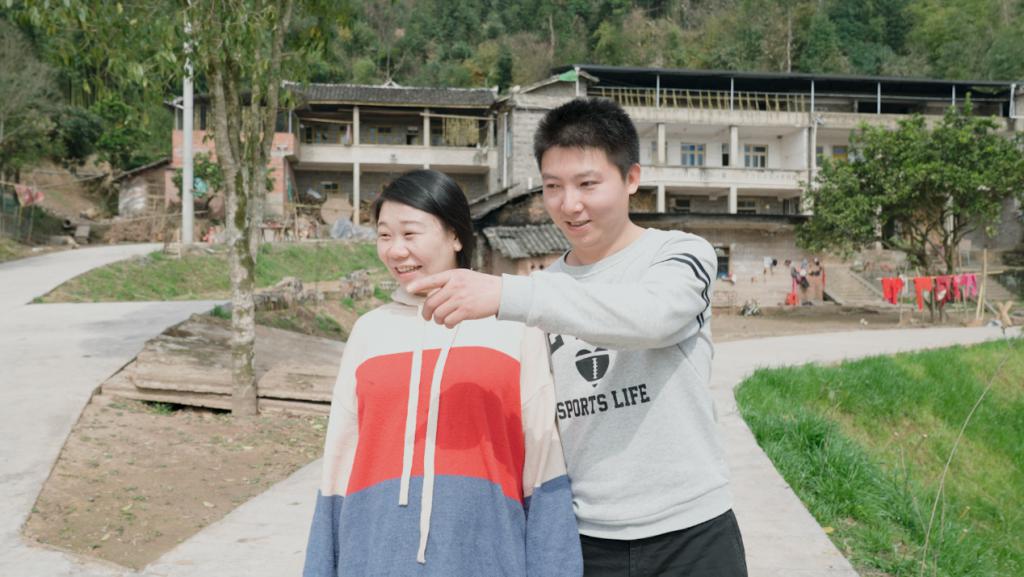 风暴平台登录：95 后青年返乡创业：回村养牛，逆流而上